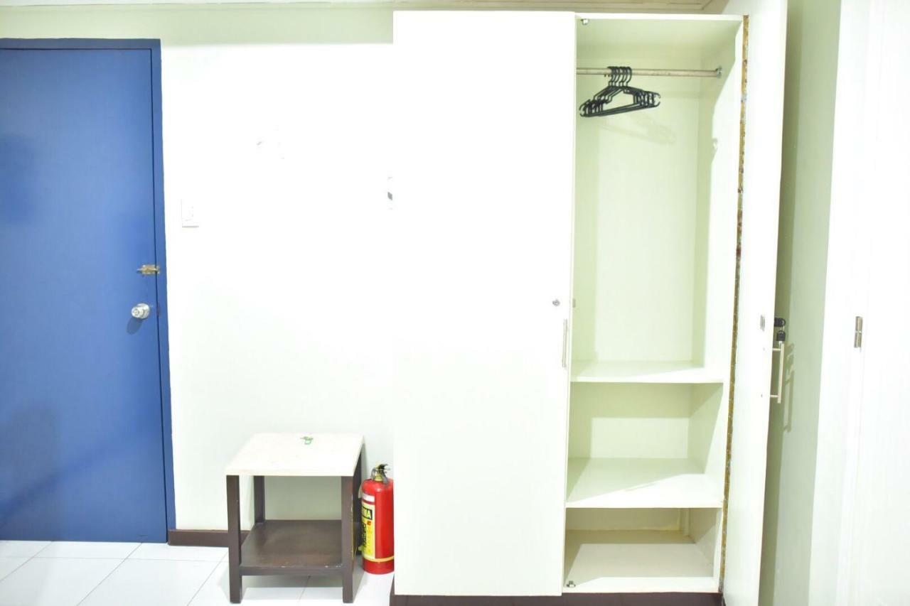 Guesthouse Storyshare Apas セブ市 エクステリア 写真