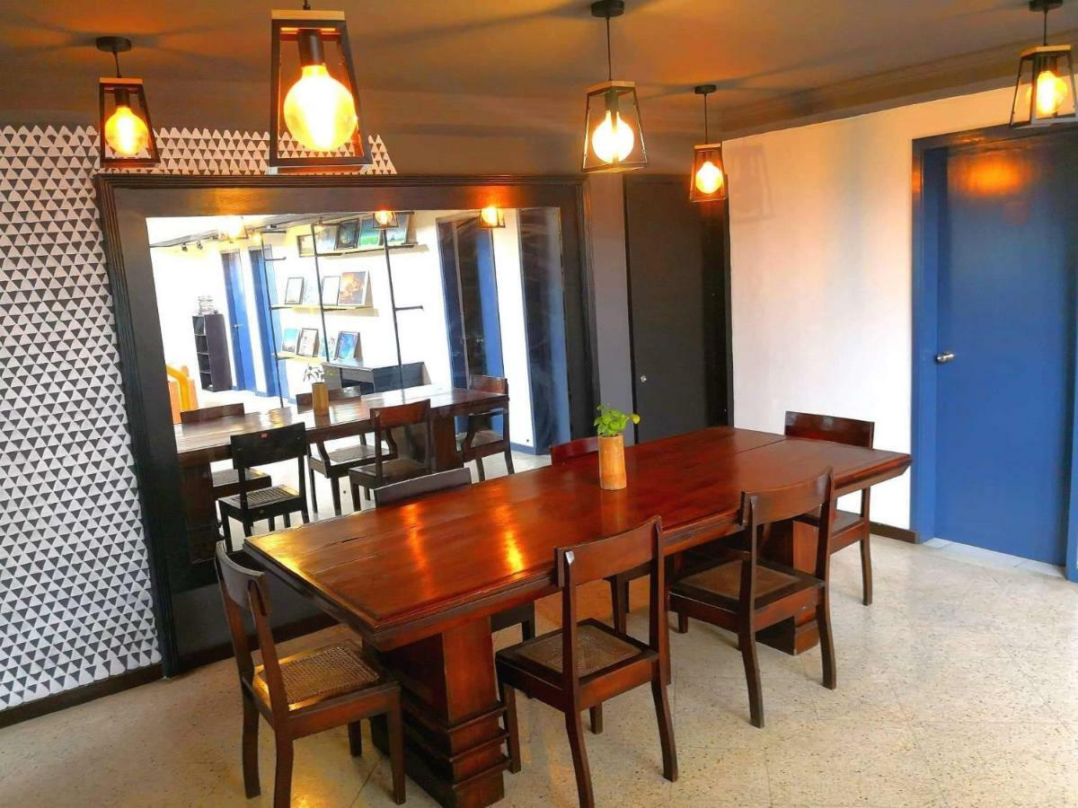 Guesthouse Storyshare Apas セブ市 エクステリア 写真